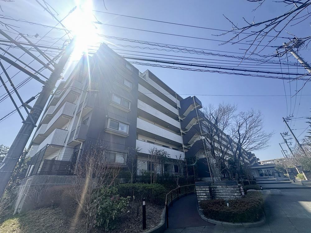 3LDK apartment in Hachioji, Tokyo - Photo 1