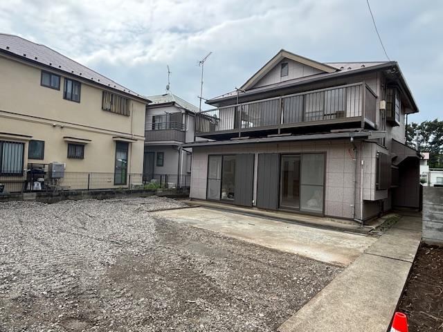 3LDK+2S house in Chofu, Tokyo - Photo 1