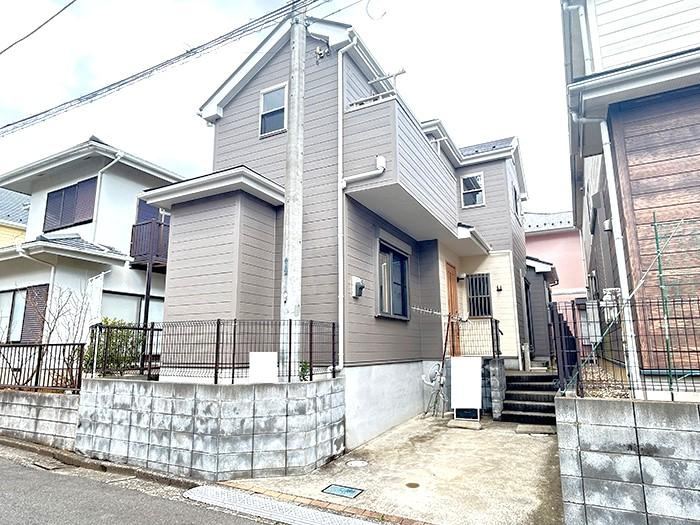 4LDK house in Isehara, Kanagawa - Photo 1