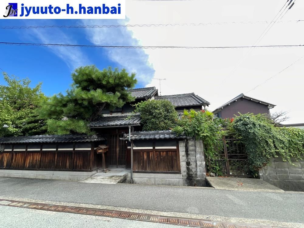 7DK+2S house in Ikaruga, Ikoma District, Nara - Photo 1