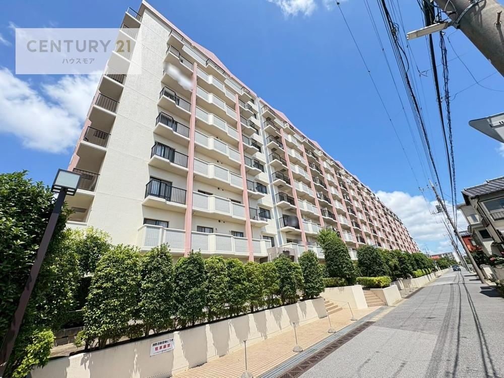3LDK apartment in Matsudo, Chiba - Photo 1