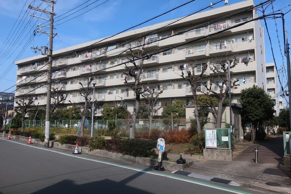 1LDK+S apartment in Sakai Ward, Sakai, Osaka - Photo 1