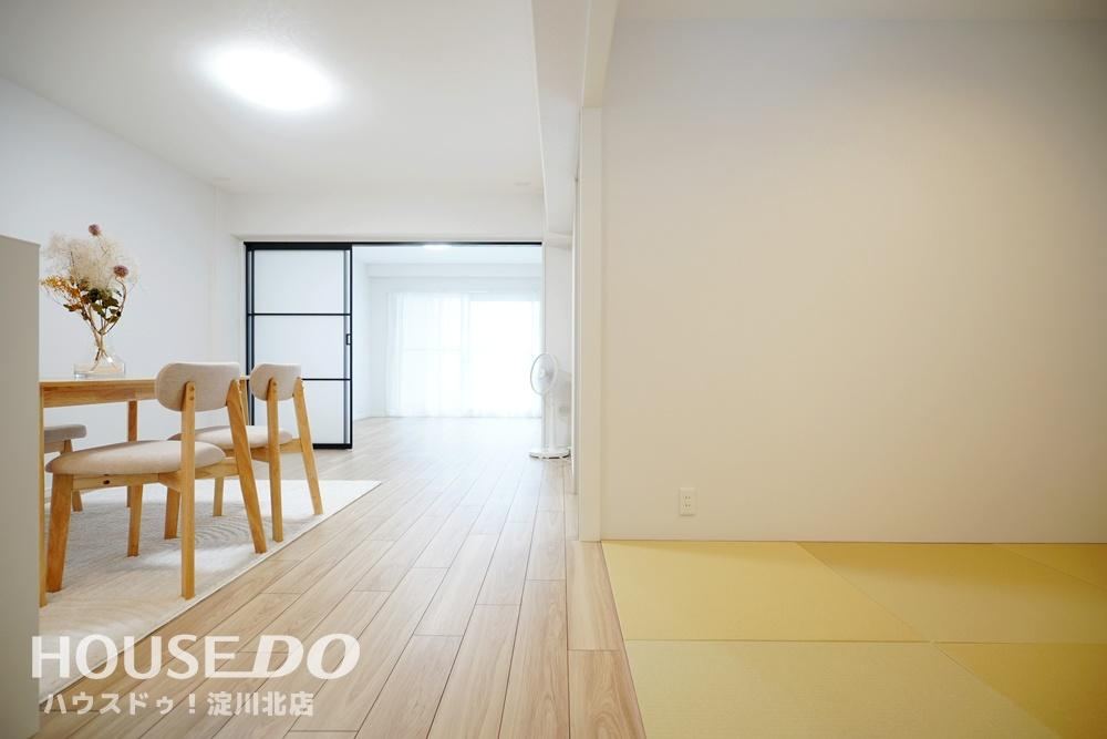 3LDK+S apartment in Higashiyodogawa Ward, Osaka - Photo 1