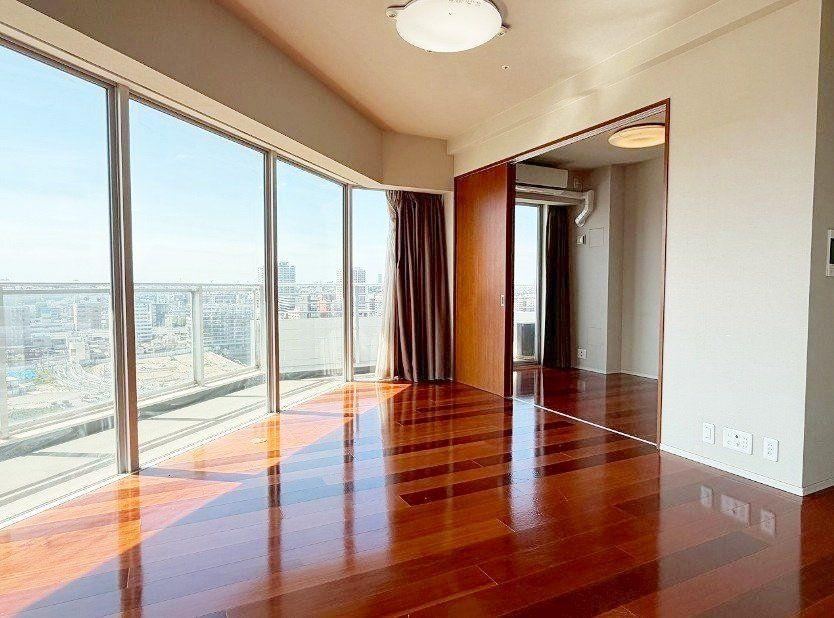 3LDK apartment in Kanagawa Ward, Yokohama, Kanagawa - Photo 1