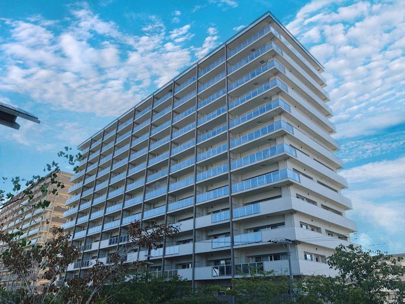 4LDK apartment in Kure, Hiroshima - Photo 1