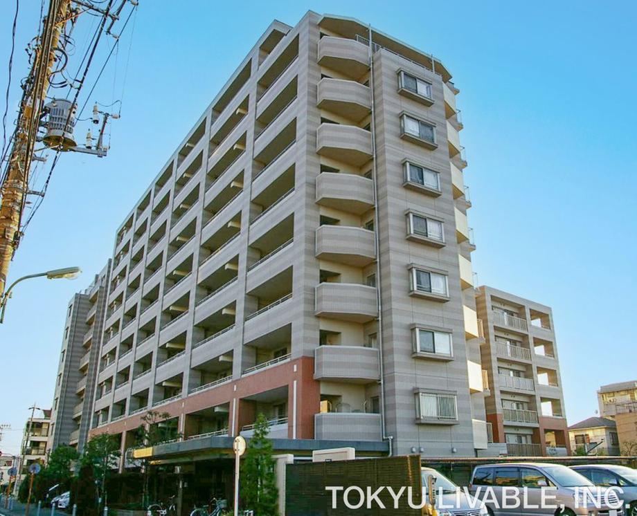 2LDK apartment in Ota Ward, Tokyo - Photo 1