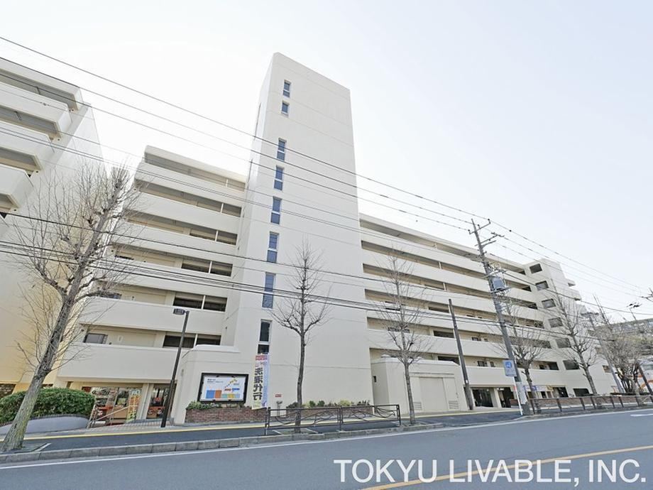 2LDK apartment in Miyamae Ward, Kawasaki, Kanagawa - Photo 1