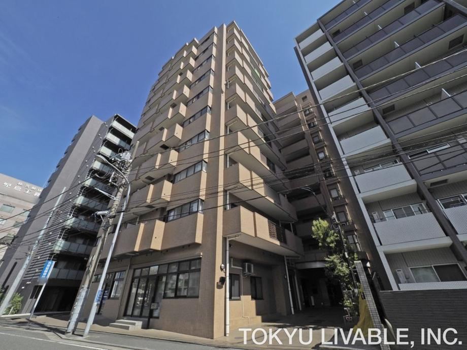 3LDK apartment in Minami Ward, Yokohama, Kanagawa - Photo 1