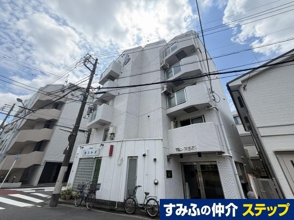 3LDK apartment in Nishi Ward, Yokohama, Kanagawa - Photo 1