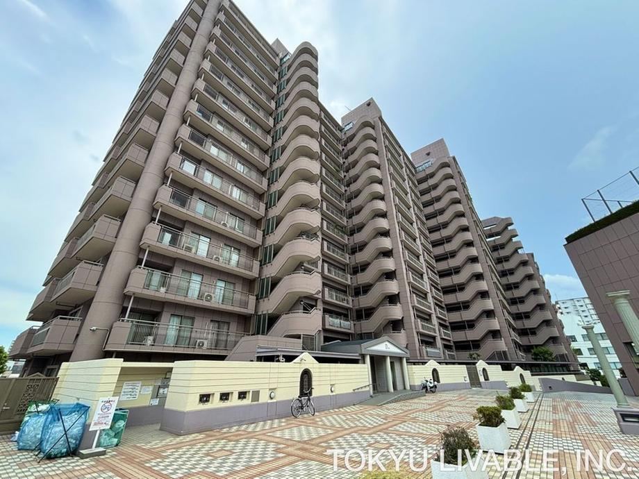 4LDK apartment in Arakawa Ward, Tokyo - Photo 1