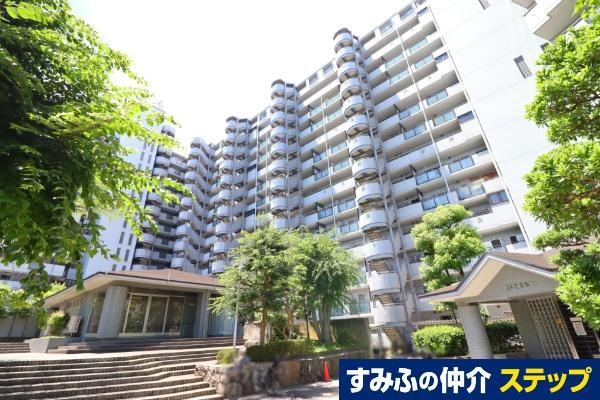 3LDK apartment in Higashi Ward, Sakai, Osaka - Photo 1