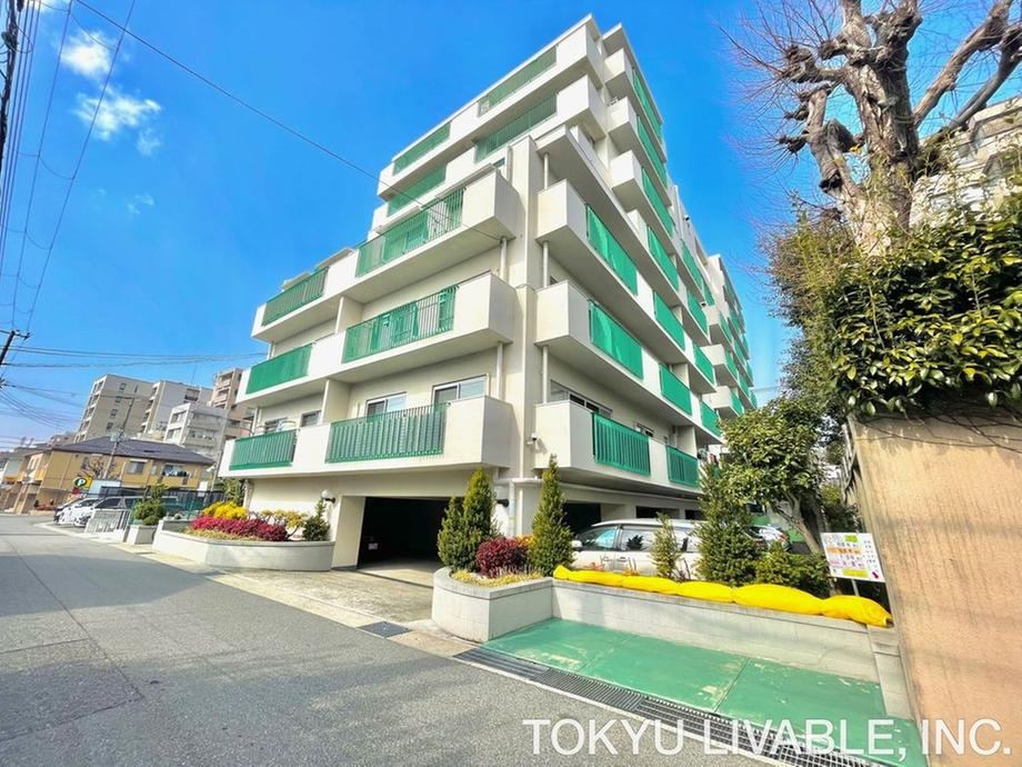 2LDK apartment in Higashinada Ward, Kobe, Hyogo - Photo 1