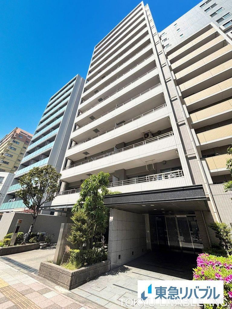1LDK apartment in Sumida Ward, Tokyo - Photo 1