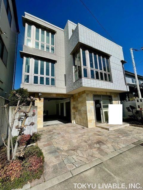 3LDK+S house in Hirano Ward, Osaka - Photo 1
