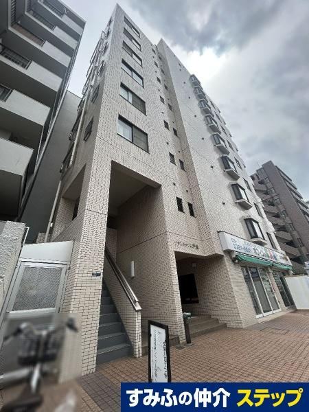 1LDK apartment in Shinagawa Ward, Tokyo - Photo 1