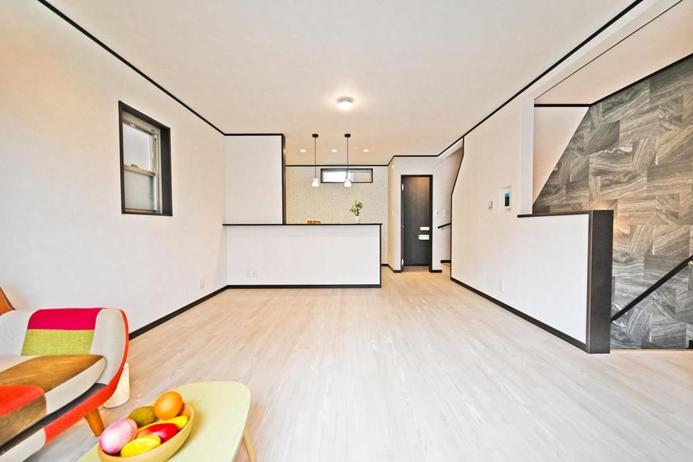 4LDK house in Yodogawa Ward, Osaka - Photo 1