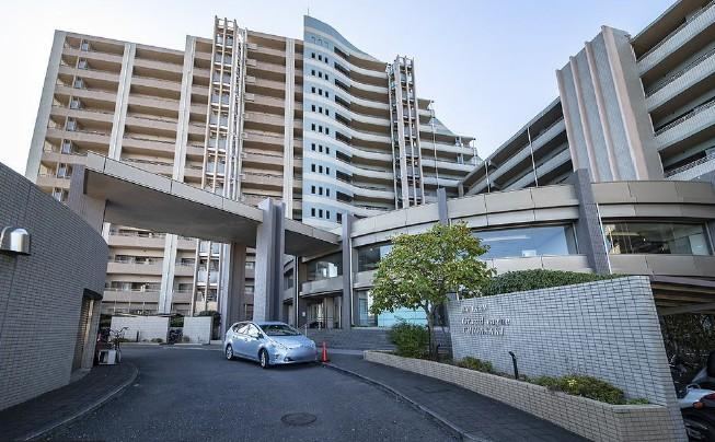 3LDK apartment in Chigasaki, Kanagawa - Photo 1