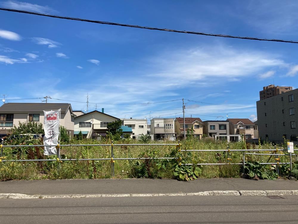 216 m² land in Chuo Ward, Sapporo, Hokkaido - Photo 1