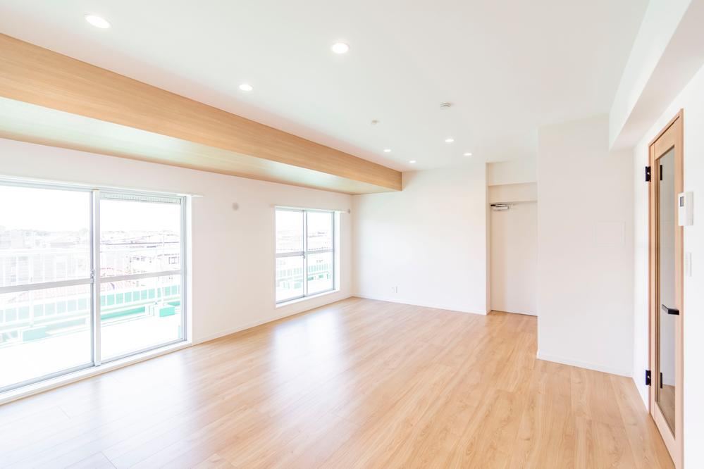 4LDK apartment in Ageo, Saitama - Photo 1