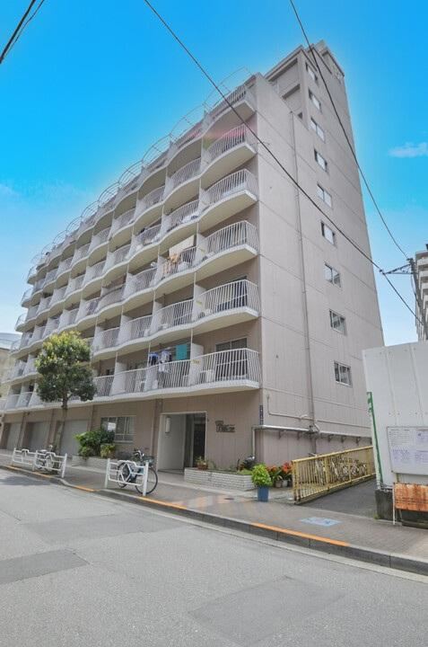 1K apartment in Chuo Ward, Tokyo - Photo 1