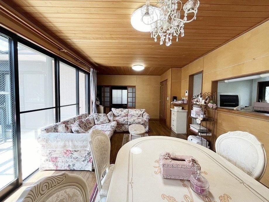 4LDK house in Narashino, Chiba - Photo 1