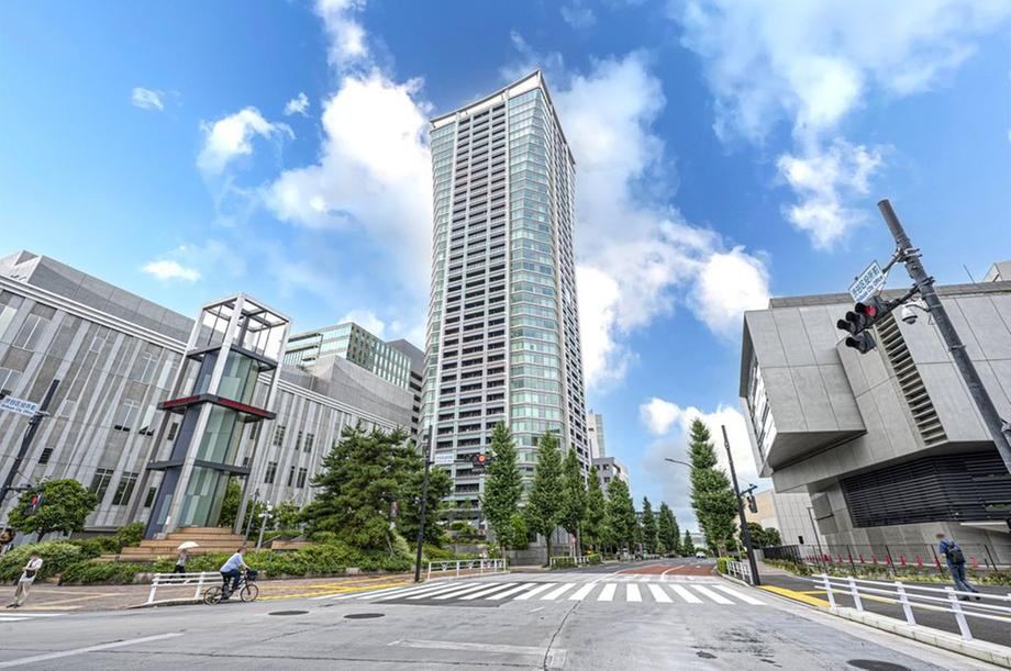 2LDK apartment in Shibuya Ward, Tokyo - Photo 1