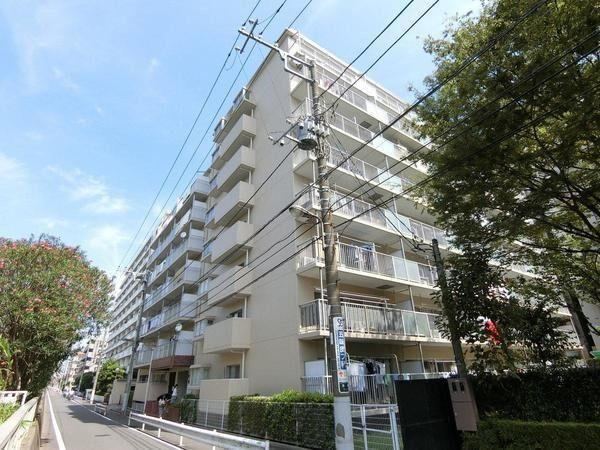 2LDK apartment in Koto Ward, Tokyo - Photo 1