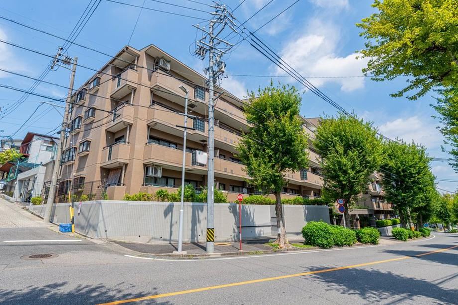 3LDK apartment in Meito Ward, Nagoya, Aichi - Photo 1