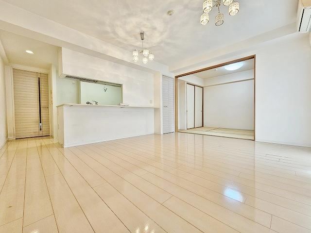 3LDK apartment in Kawaguchi, Saitama - Photo 1