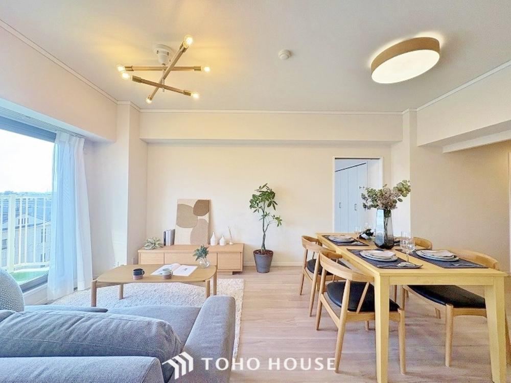 4LDK+S apartment in Matsudo, Chiba - Photo 1