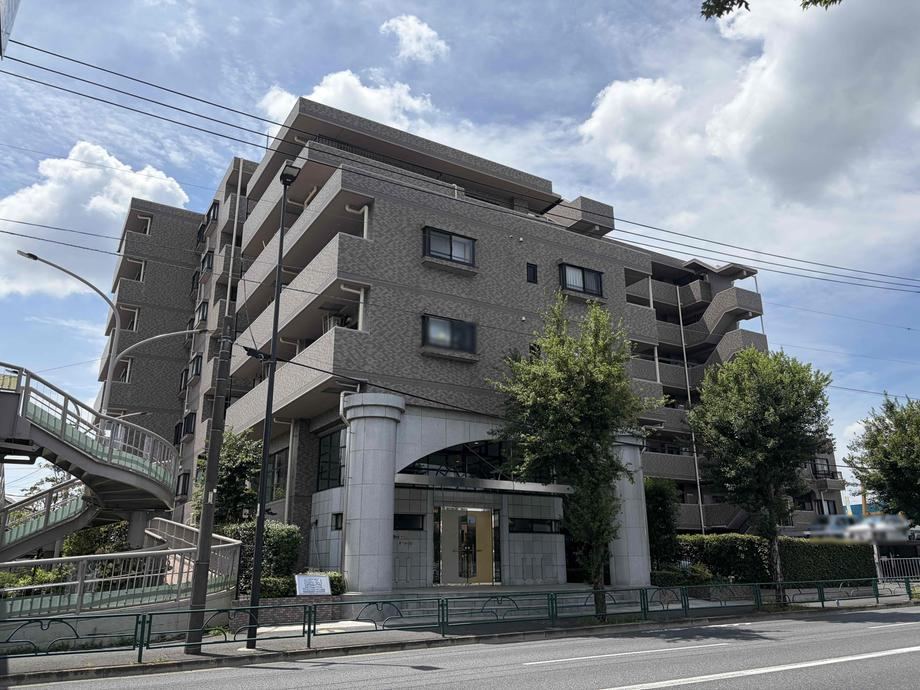 2LDK apartment in Nishitokyo, Tokyo - Photo 1
