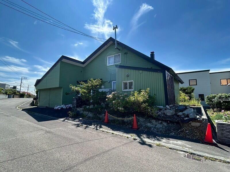 318 m² land in Atsubetsu Ward, Sapporo, Hokkaido - Photo 1