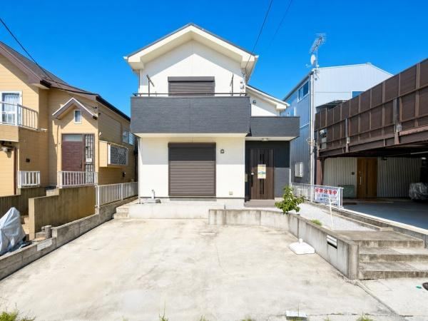 3LDK house in Sakae Ward, Yokohama, Kanagawa - Photo 1