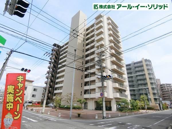 3LDK apartment in Minami Ward, Hiroshima - Photo 1