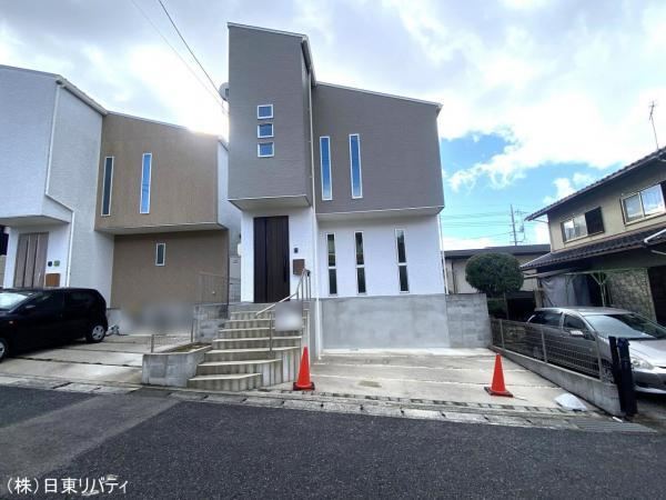 4LDK house in Asakita Ward, Hiroshima - Photo 1