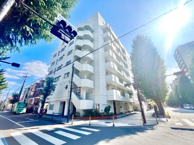 studio apartment in Fuchu, Tokyo - Photo 1
