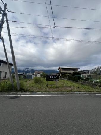 plot of land in Minamitsuru District