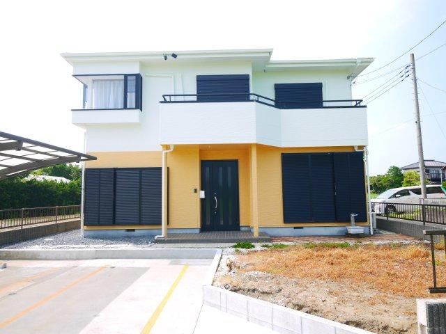 4LDK house in Togane, Chiba - Photo 1