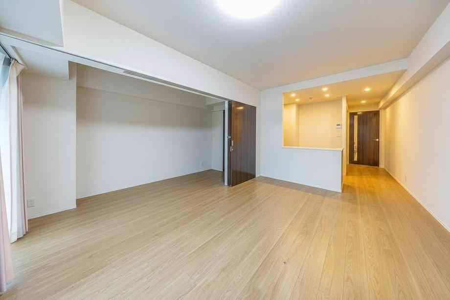 2LDK+S apartment in Bunkyo Ward, Tokyo - Photo 1