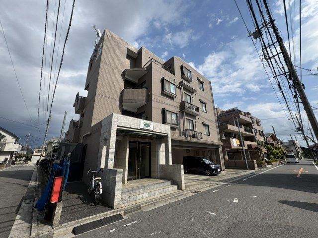 3LDK apartment in Sakura Ward, Saitama - Photo 1