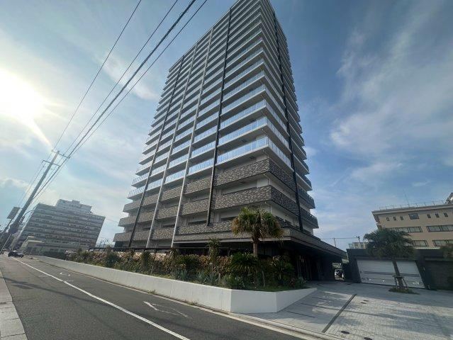 3LDK apartment in Minami Ward, Hiroshima - Photo 1