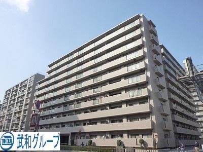 4LDK apartment in Asahi Ward, Osaka - Photo 1