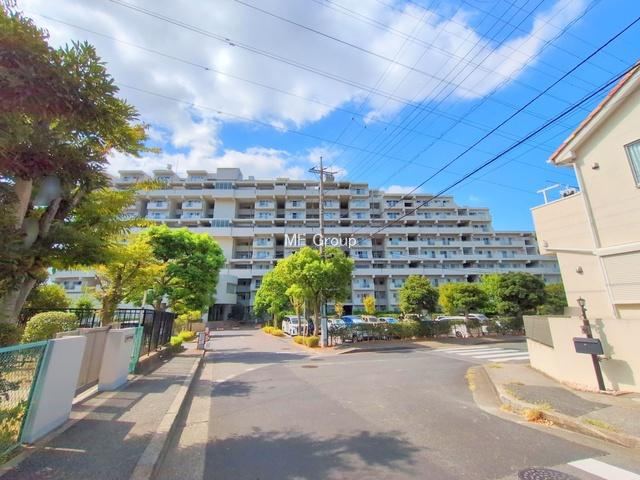 3LDK apartment in Funabashi, Chiba - Photo 1