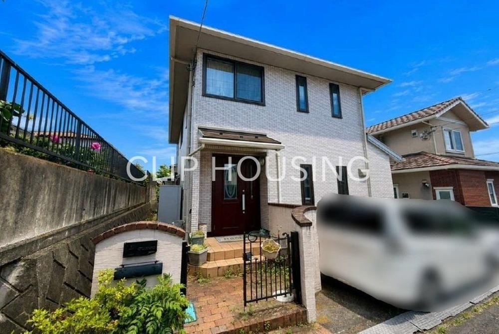 5LDK house in Atsugi, Kanagawa - Photo 1