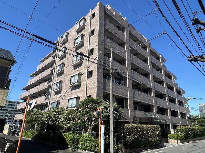 3LDK apartment in Kodaira, Tokyo - Photo 1