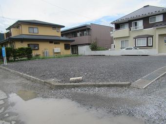 plot of land in Suwa