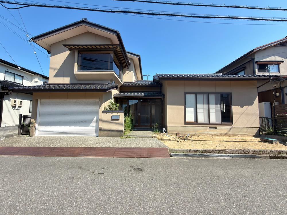 7DK house in Hakusan, Ishikawa - Photo 1