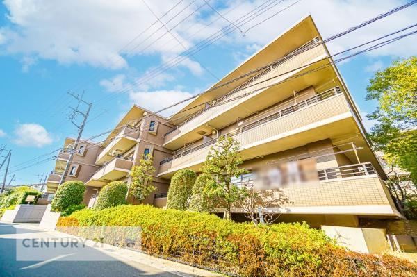 3LDK apartment in Kashiwa, Chiba - Photo 1