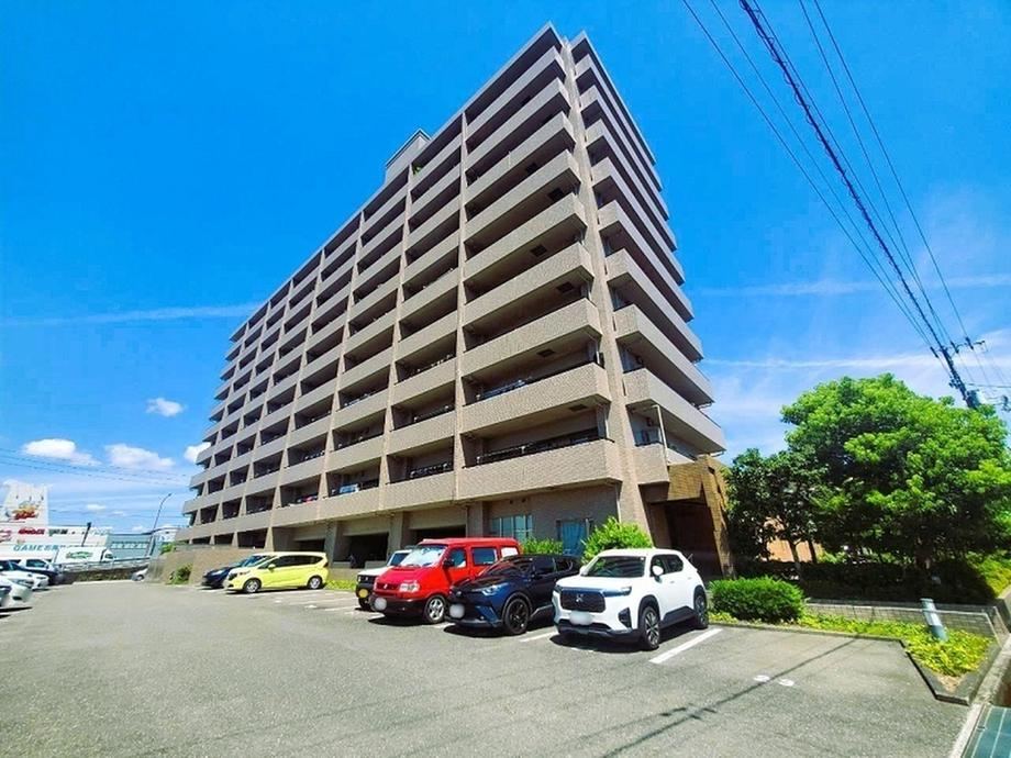3LDK apartment in Kochi, Kochi - Photo 1