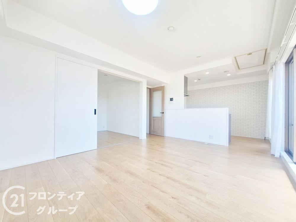 3LDK apartment in Kita Ward, Sakai, Osaka - Photo 1